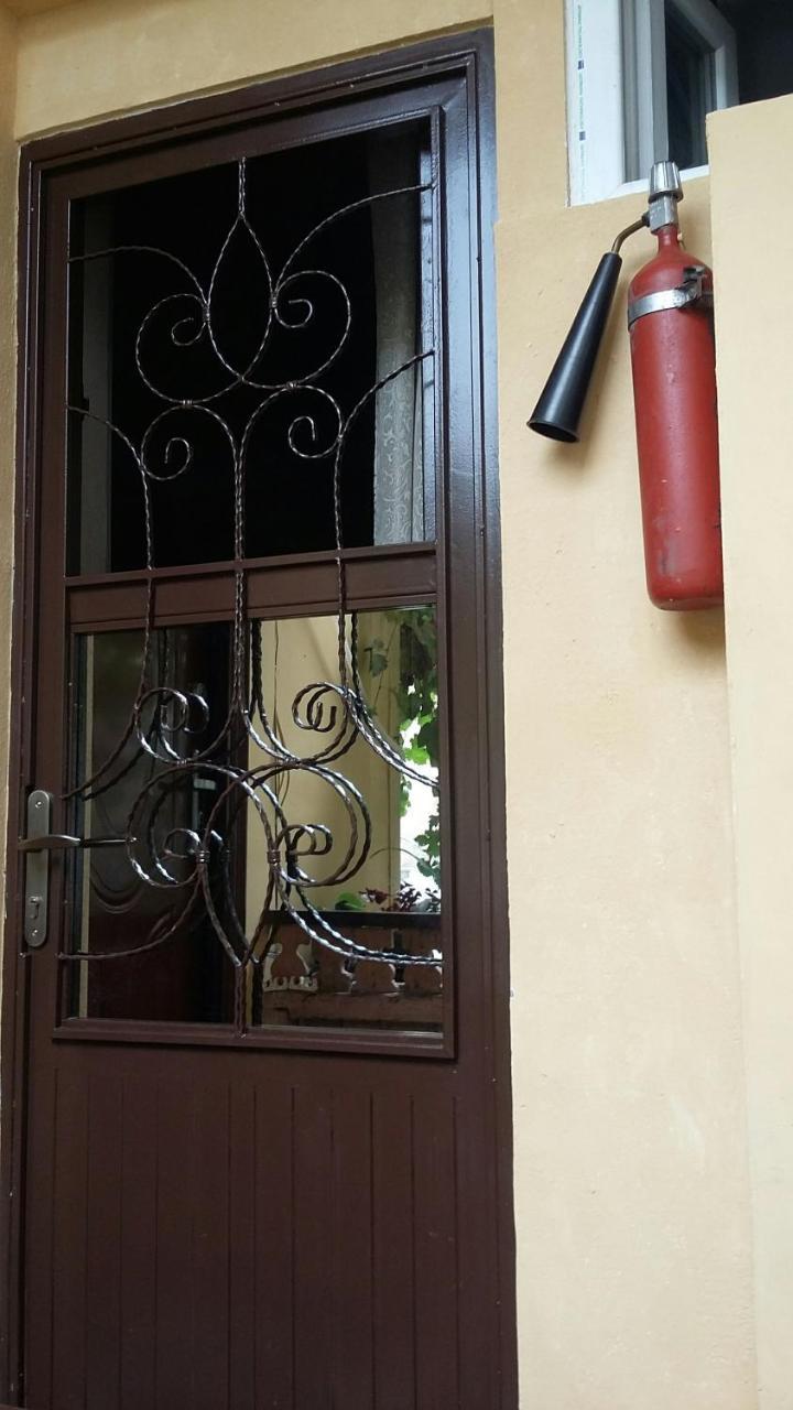 Joniskera Hotell Tbilisi Eksteriør bilde