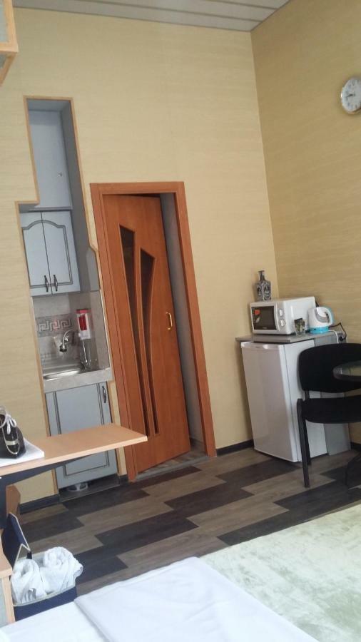 Joniskera Hotell Tbilisi Rom bilde