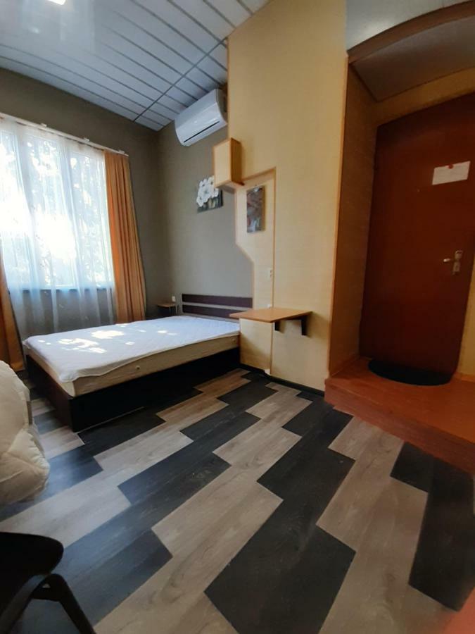 Joniskera Hotell Tbilisi Eksteriør bilde